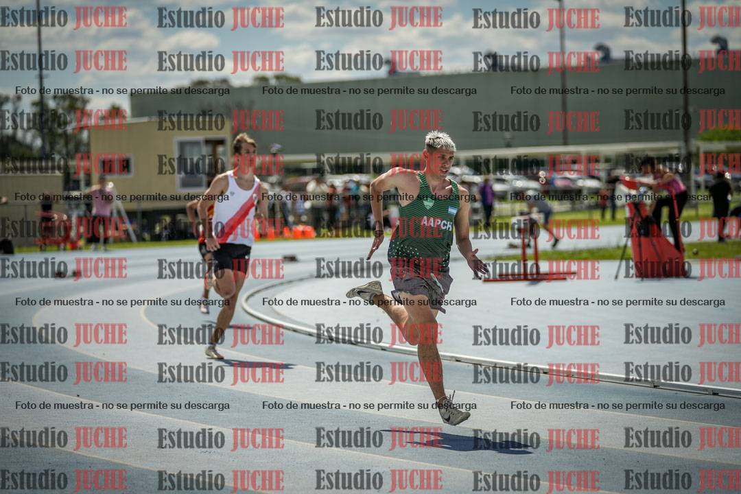 Fotos de los 400 m llanos de varones