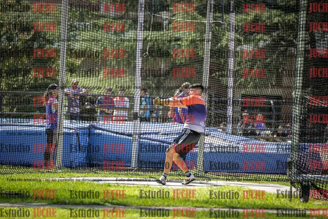 Fotos del lanzamiento de martillo de varones