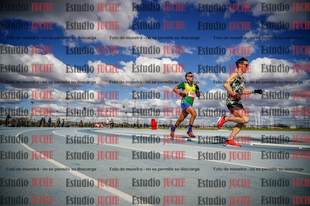 Fotos de los 5000 m llanos de varones