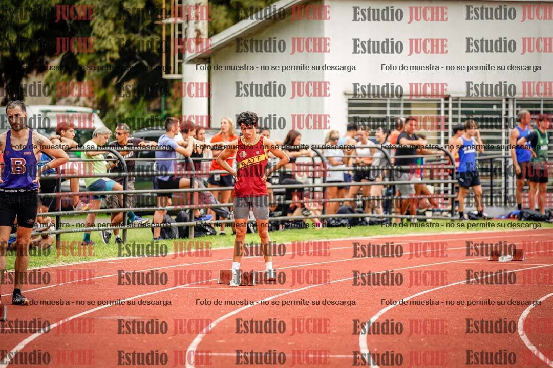 Fotos de los 400 m con vallas de varones