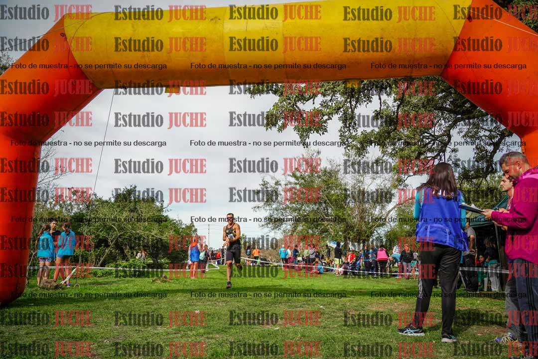 Fotos de la llegada del cross de 8000 m