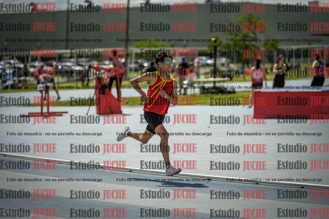 Fotos de los 400 m llanos de varones
