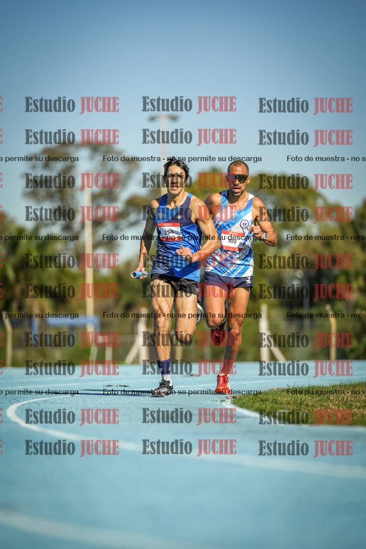 Fotos durante los relevos