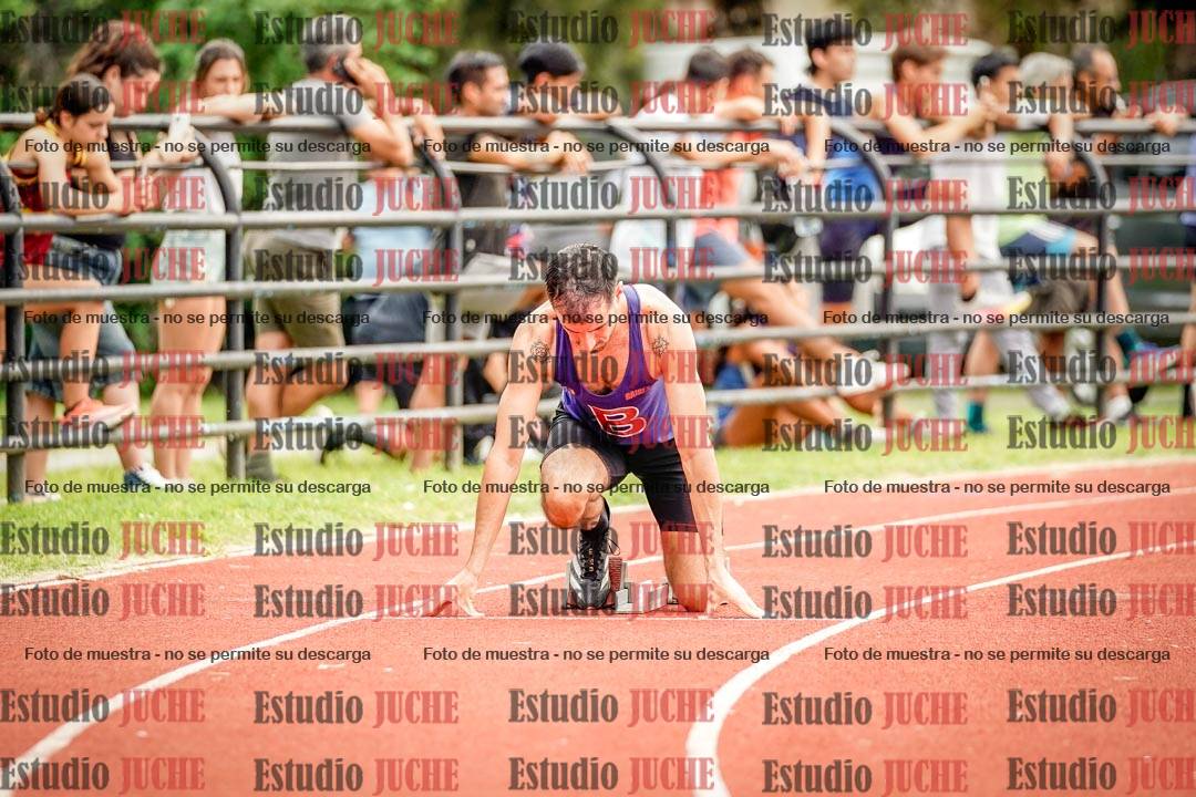 Fotos de los 400 m con vallas de varones