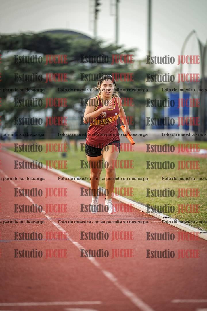 Fotos de las postas 4x400 m llanos de mujeres