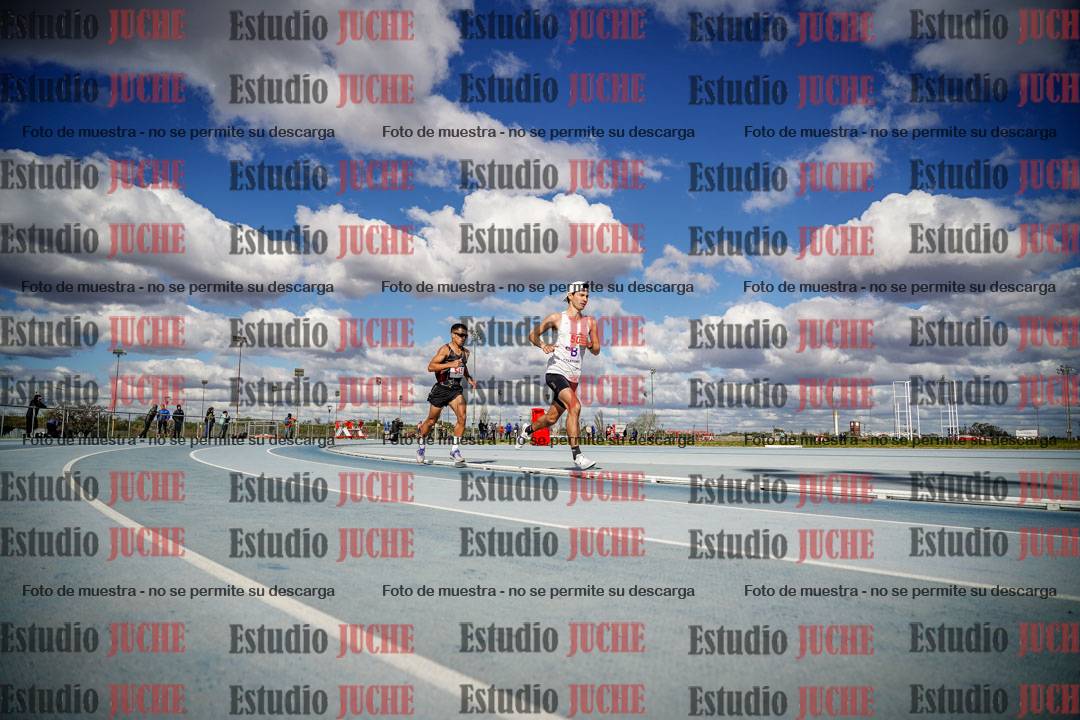 Fotos de los 5000 m llanos de varones