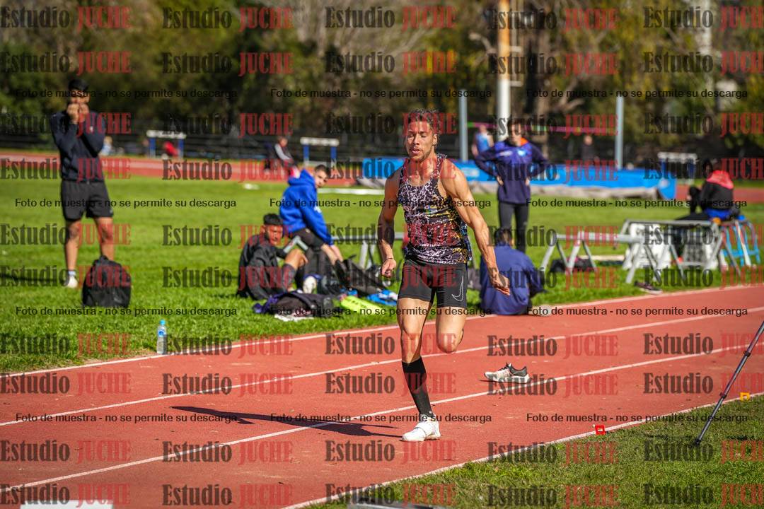 Fotos del salto triple - incluye todas las tablas