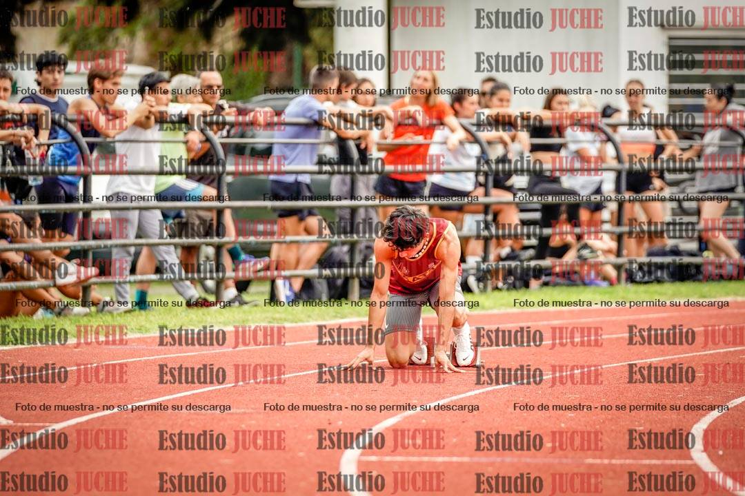 Fotos de los 400 m con vallas de varones
