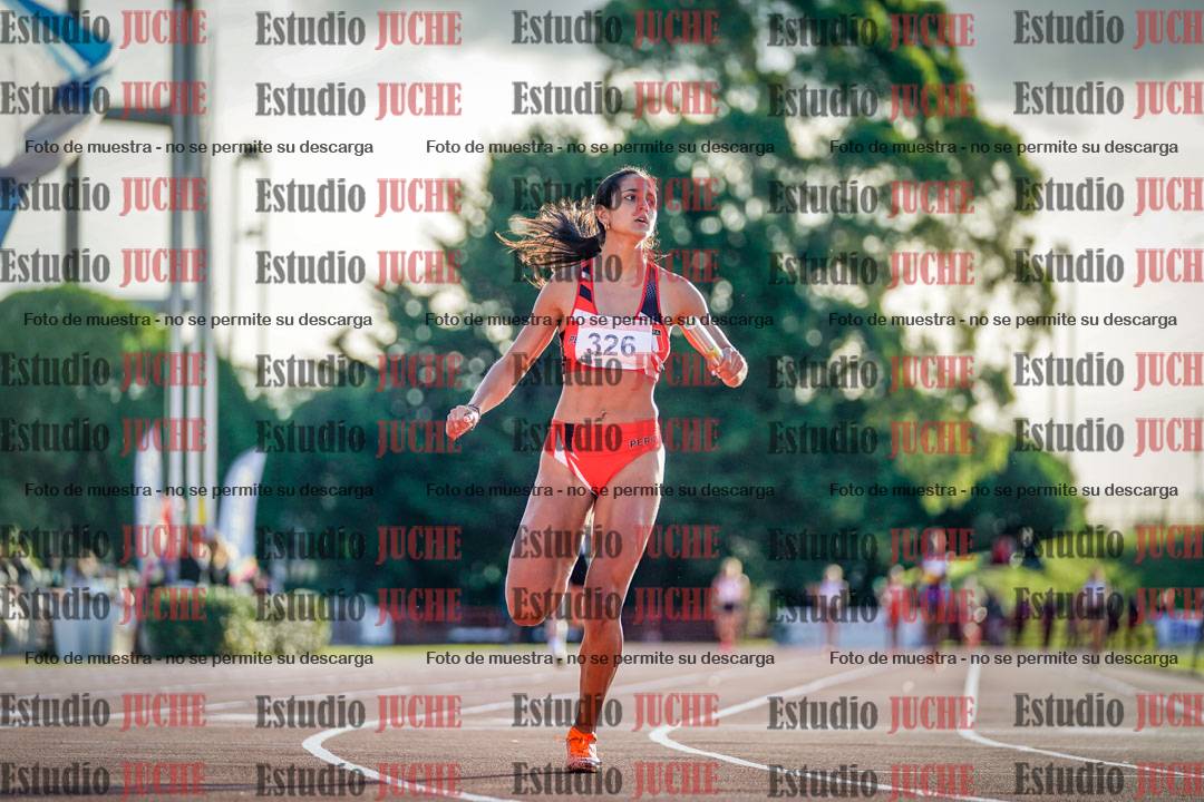 Fotos de los relevos 4x100 m de mujeres