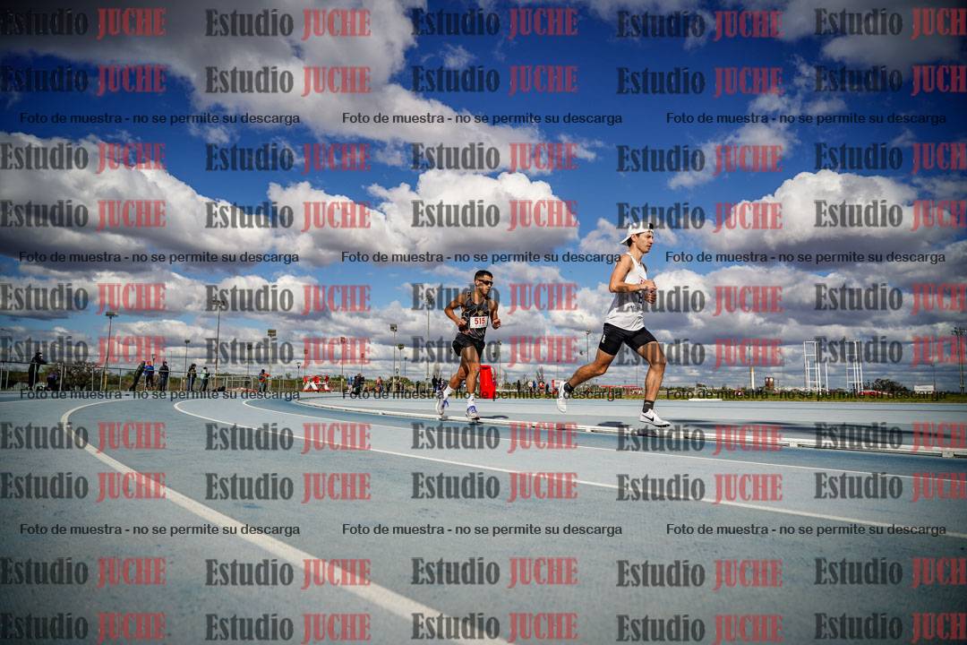 Fotos de los 5000 m llanos de varones