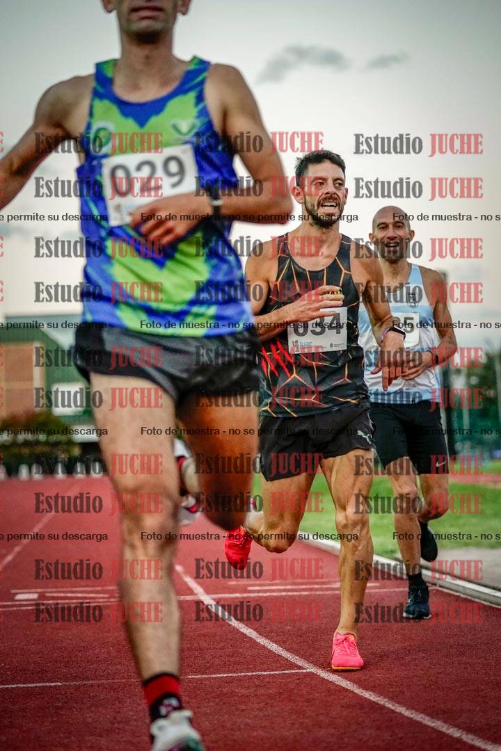 Fotos de los 1500 m llanos de varones