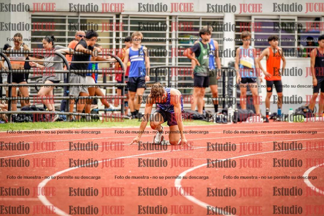 Fotos de los 400 m con vallas de varones