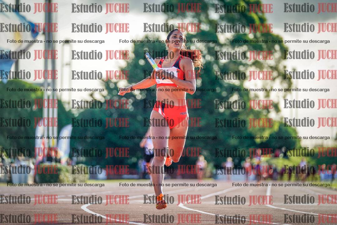 Fotos de los relevos 4x100 m de mujeres