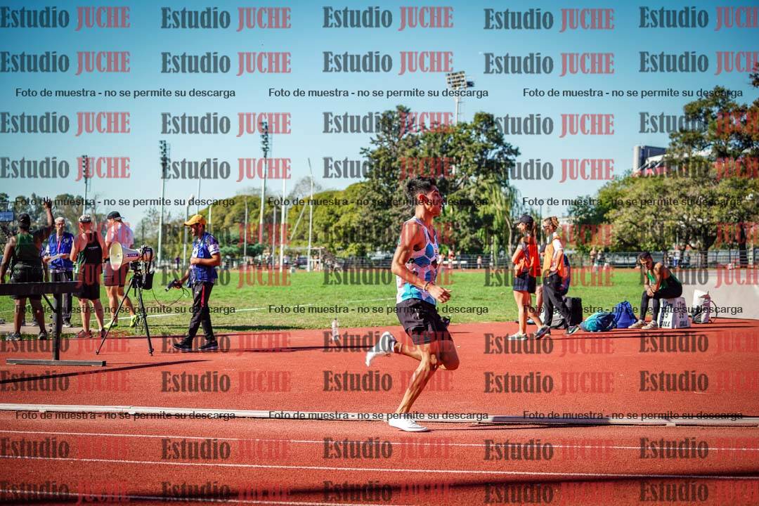 Fotos de los 400 m llanos de varones
