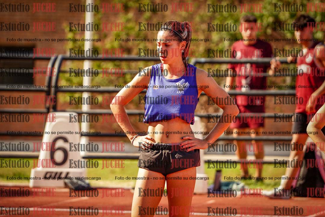 Fotos de los 100 m llanos de mujeres - FINAL U20