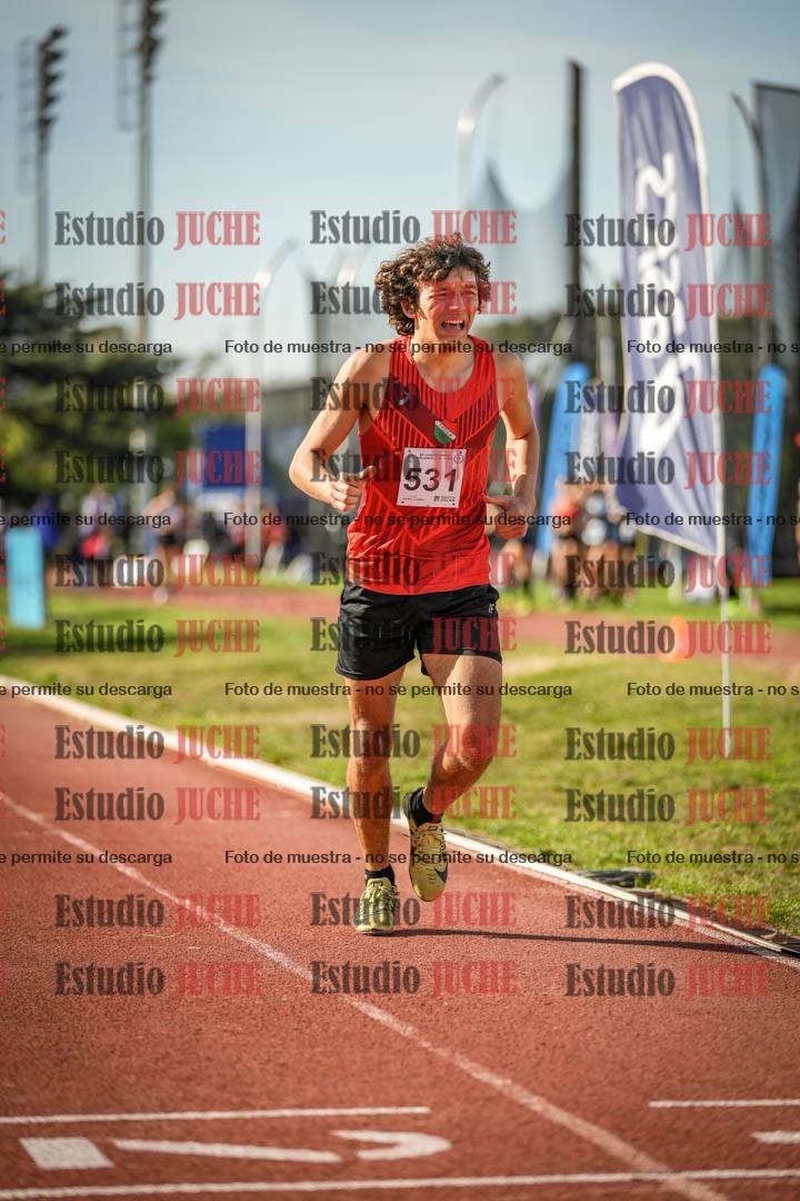 Fotos de los 1500 m de varones - decatlón 10