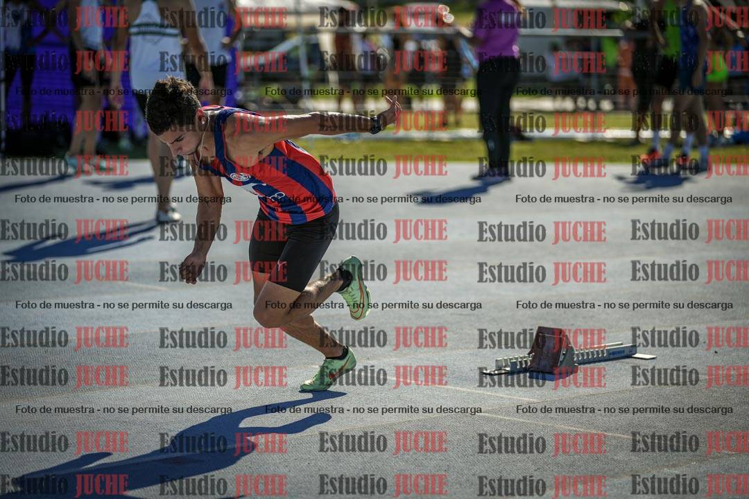 Fotos de los 400 m llanos de varones