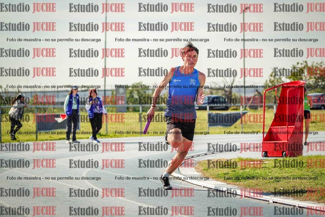 Fotos de las postas 8x300 m mixtas