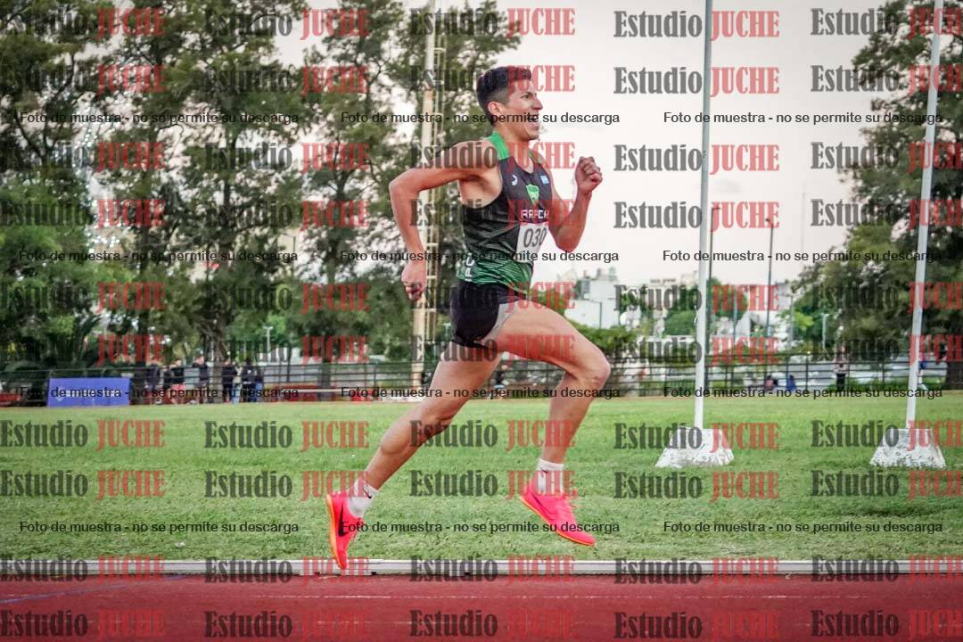 Fotos de los 1500 m llanos de varones