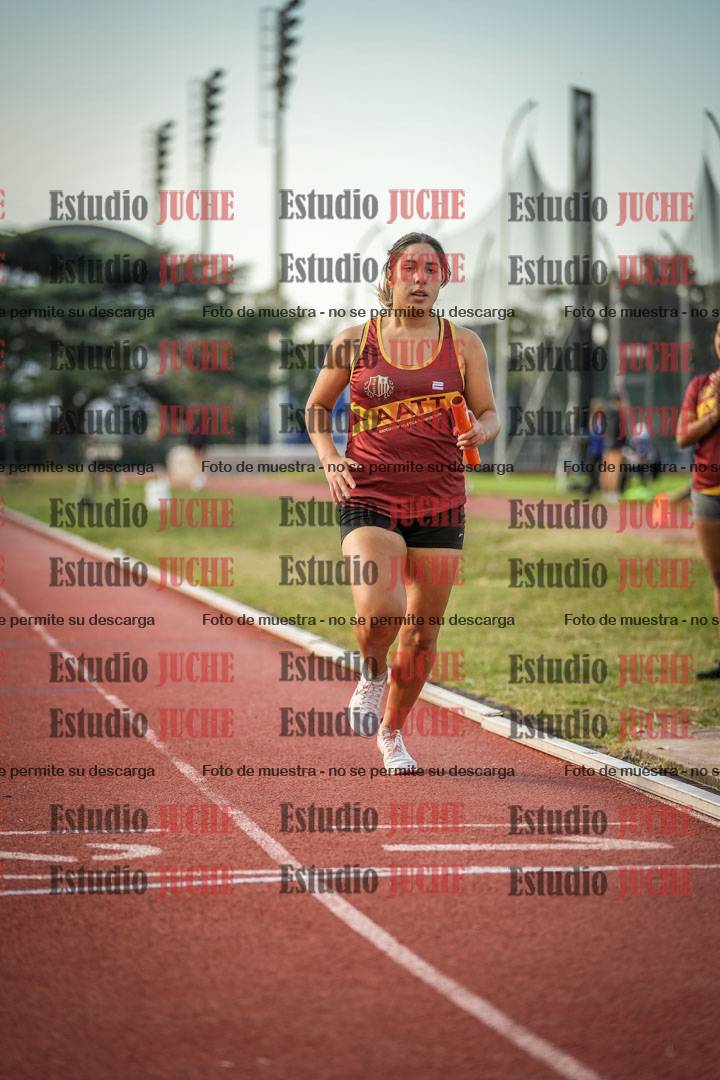 Fotos de las postas 4x400 m llanos de mujeres