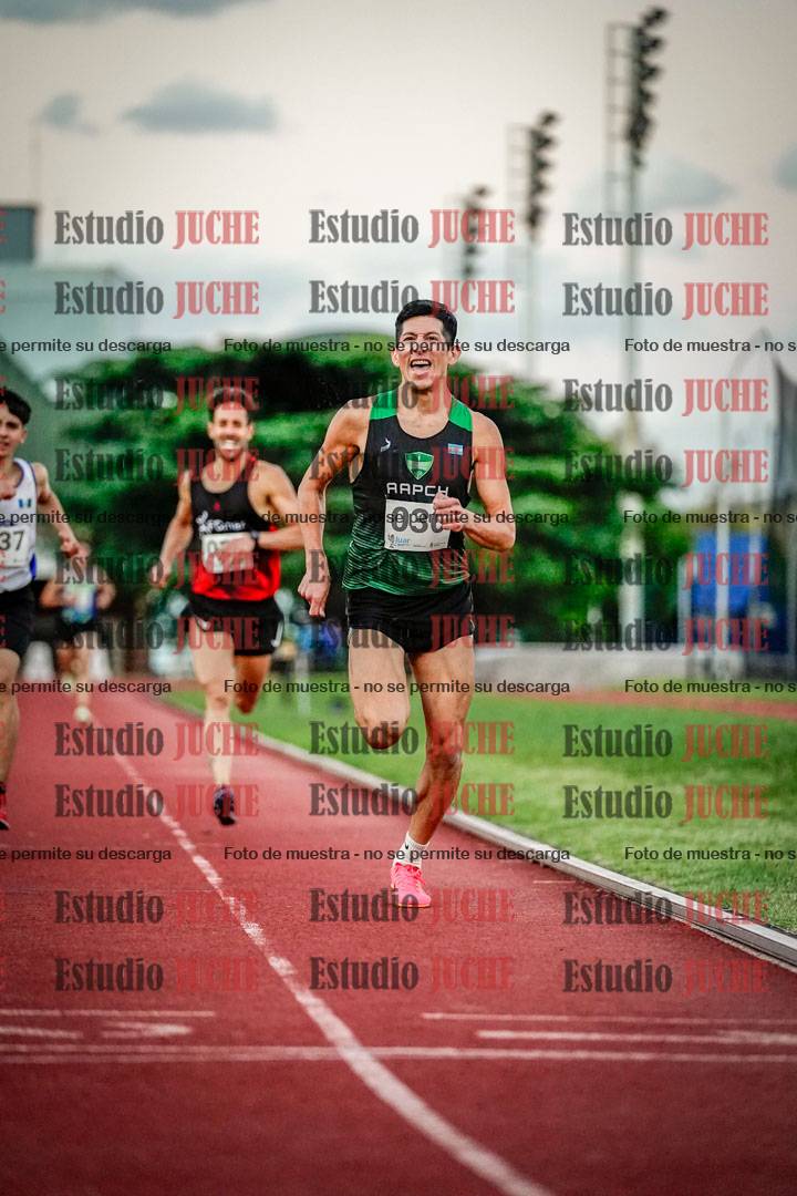 Fotos de los 1500 m llanos de varones