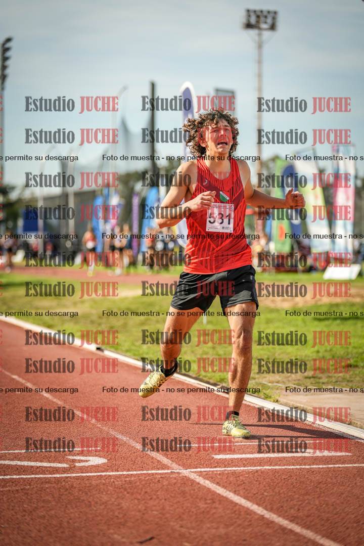 Fotos de los 1500 m de varones - decatlón 10