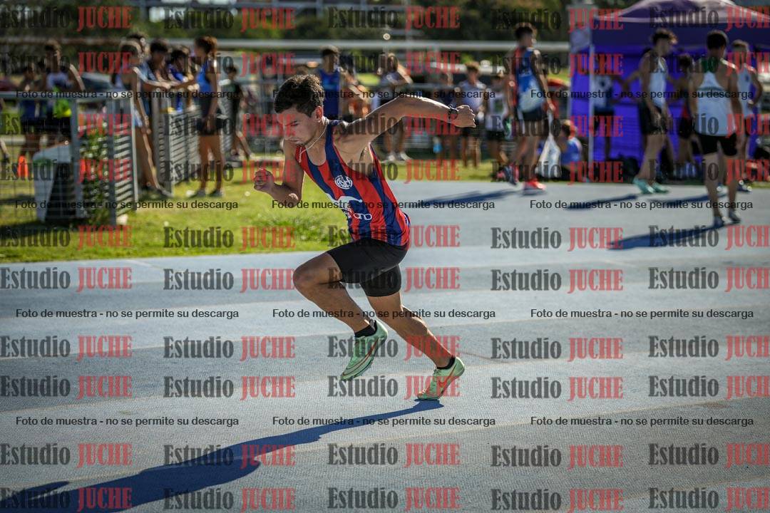 Fotos de los 400 m llanos de varones
