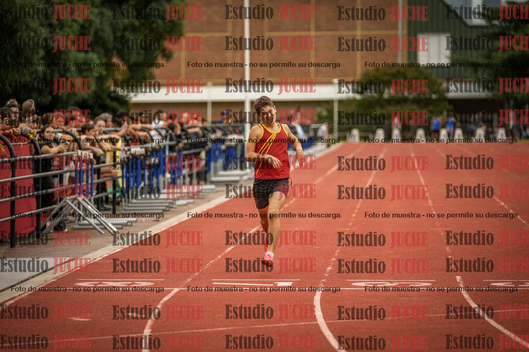 Fotos de los 400 m llanos de varones