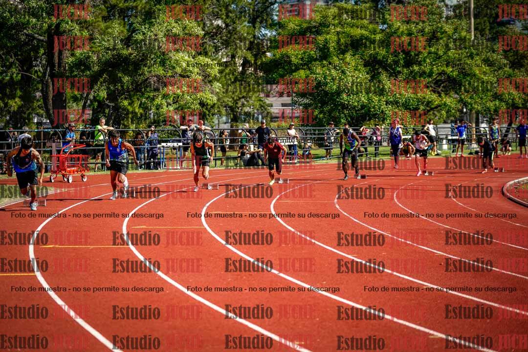 Fotos de los 200 m llanos de varones