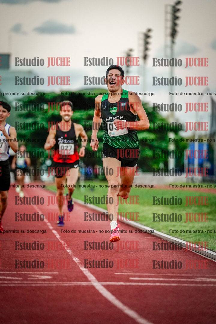 Fotos de los 1500 m llanos de varones