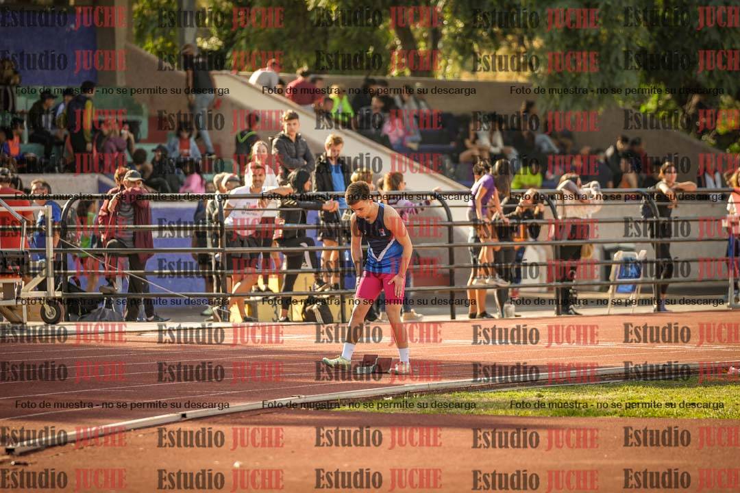Fotos de los 400 m llanos de varones
