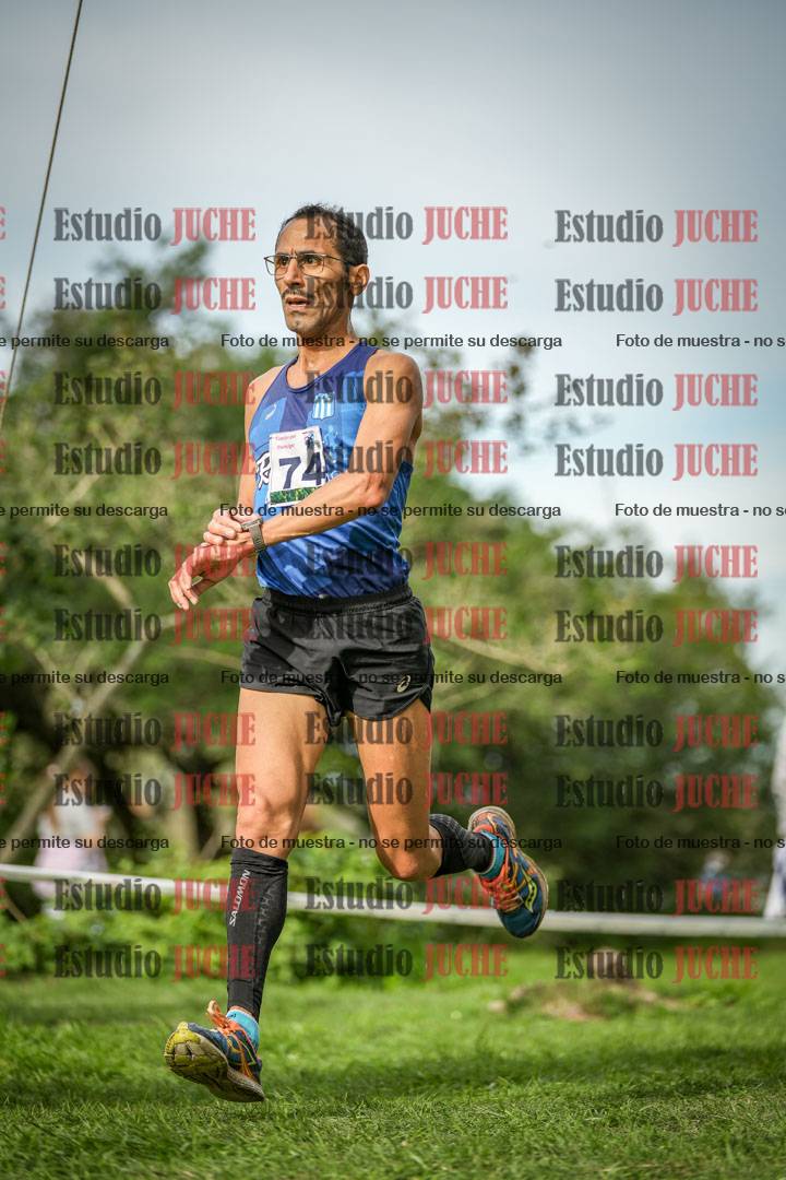 Fotos de la llegada del cross de 8000 m