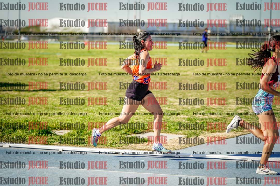Fotos de los 1500 m llanos de mujeres