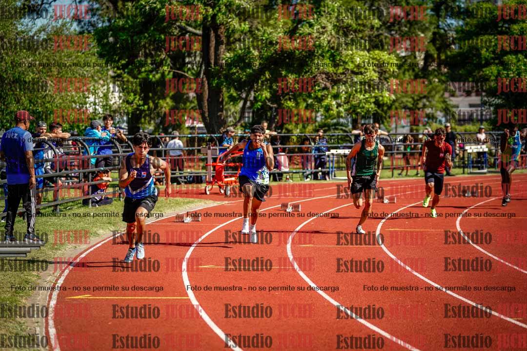 Fotos de los 200 m llanos de varones