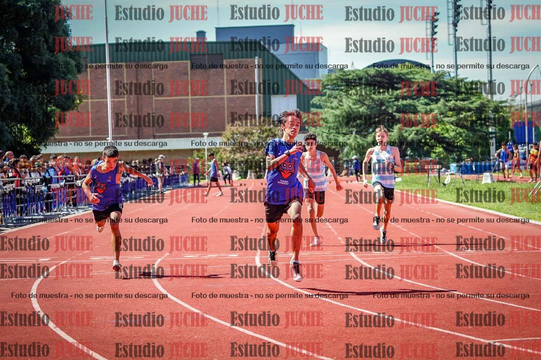 Fotos de los 80 m de varones