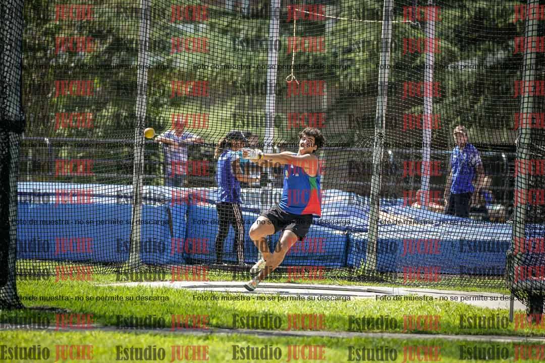 Fotos del lanzamiento de martillo de varones