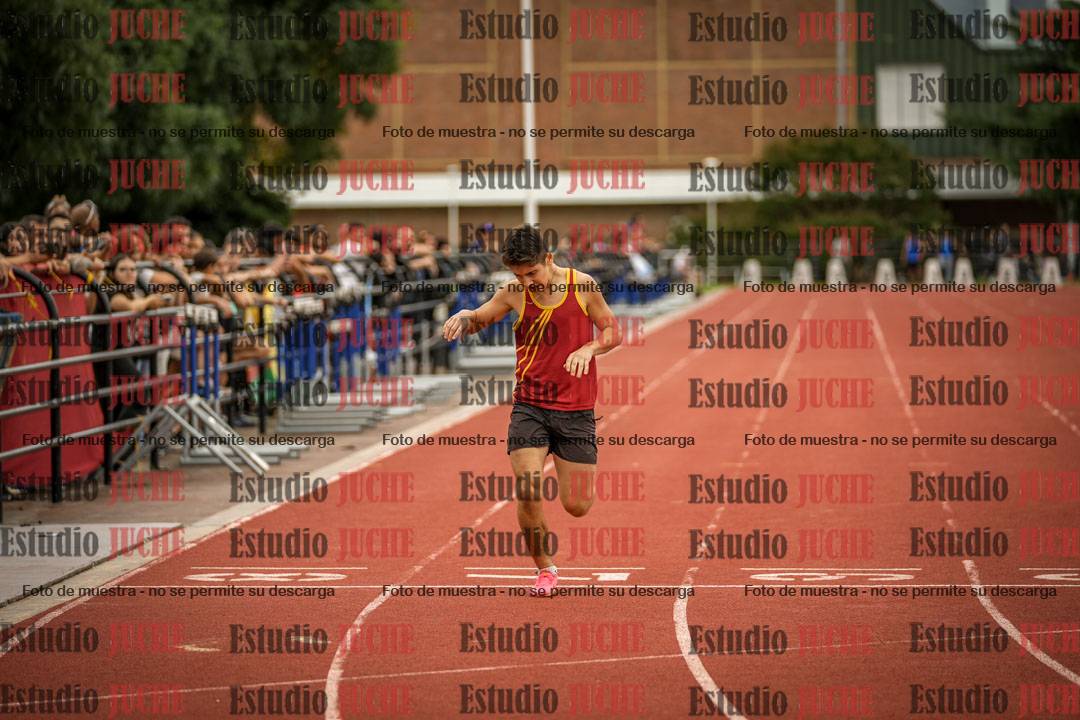 Fotos de los 400 m llanos de varones