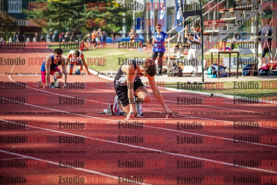 Fotos de los 400 m llanos de varones