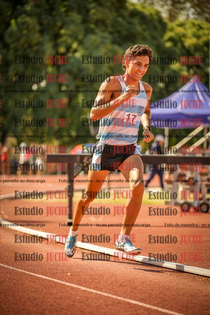 Fotos de los 800 m llanos de varones