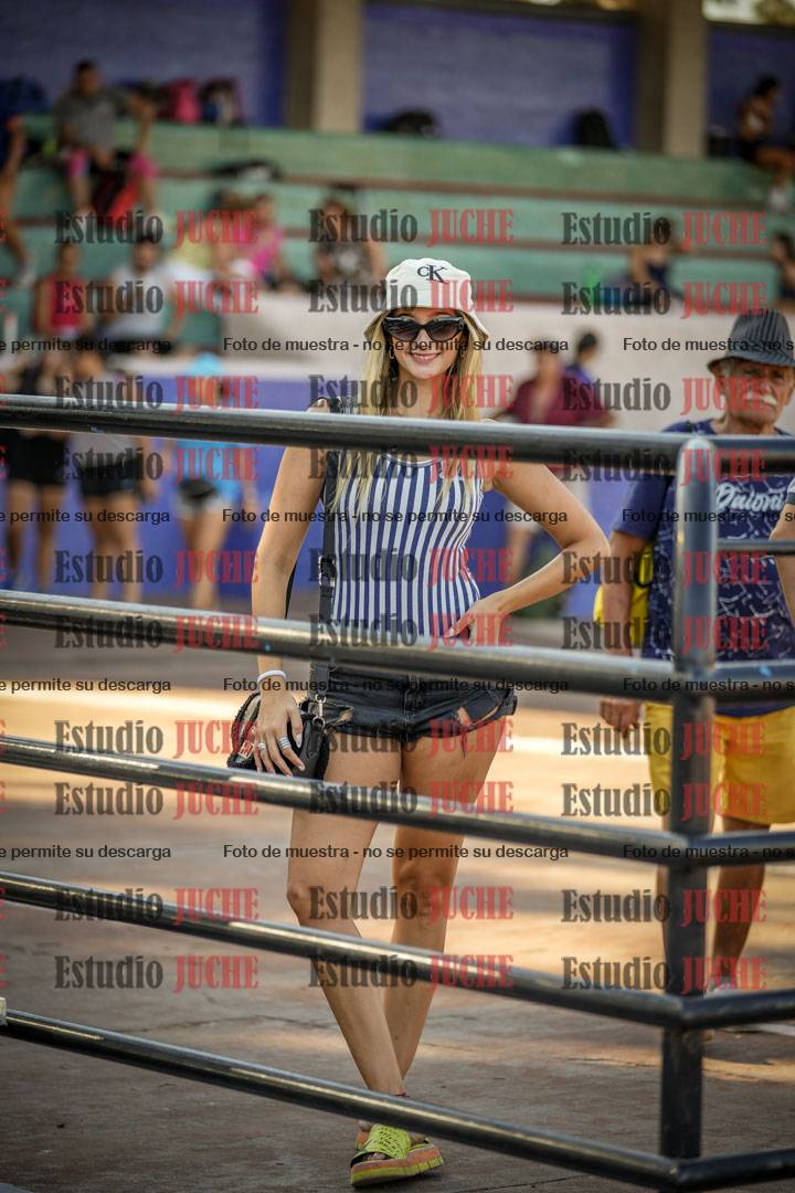 Fotos de algunos podios y extras del torneo
