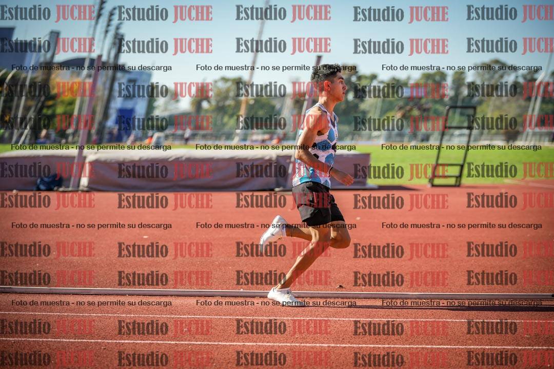 Fotos de los 400 m llanos de varones