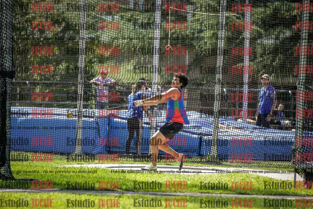 Fotos del lanzamiento de martillo de varones