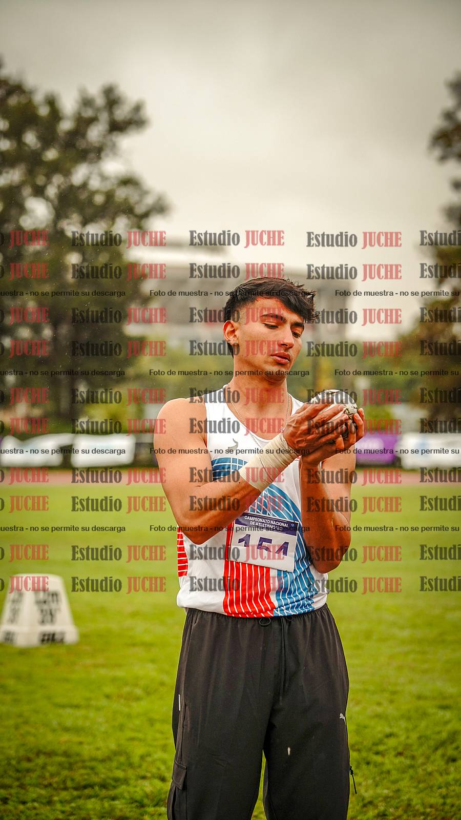 Fotos del lanzamiento de bala de varones - decatlón 3