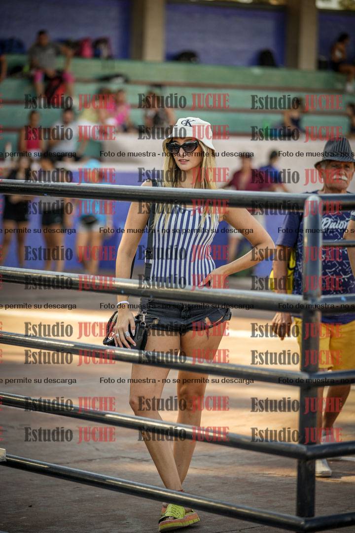 Fotos de algunos podios y extras del torneo