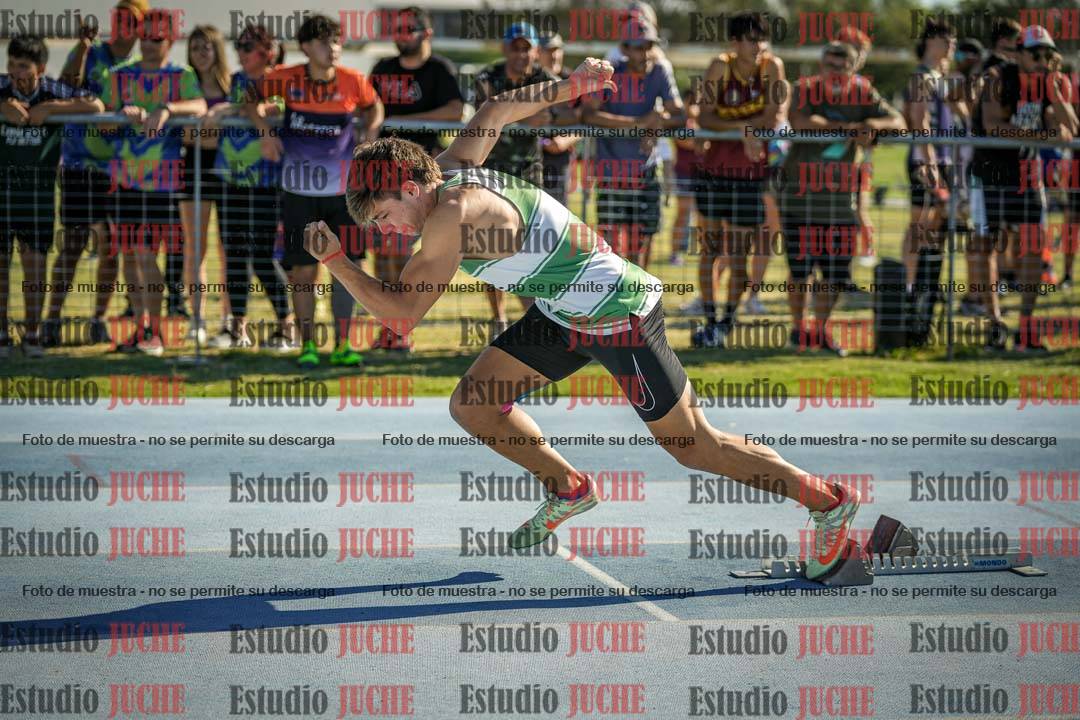 Fotos de los 400 m llanos de varones