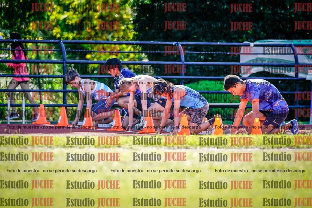 Fotos de los 80 m de varones