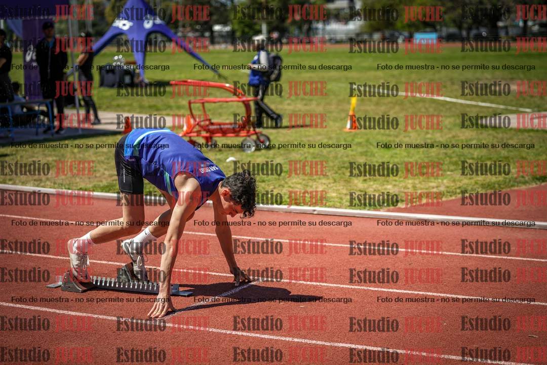 Fotos de los 400 m llanos de varones
