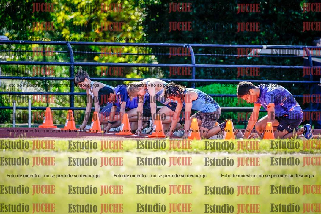 Fotos de los 80 m de varones
