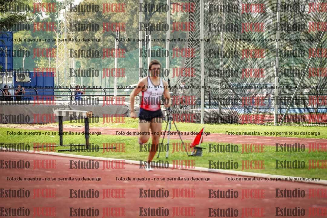 Fotos de los 800 m llanos de varones