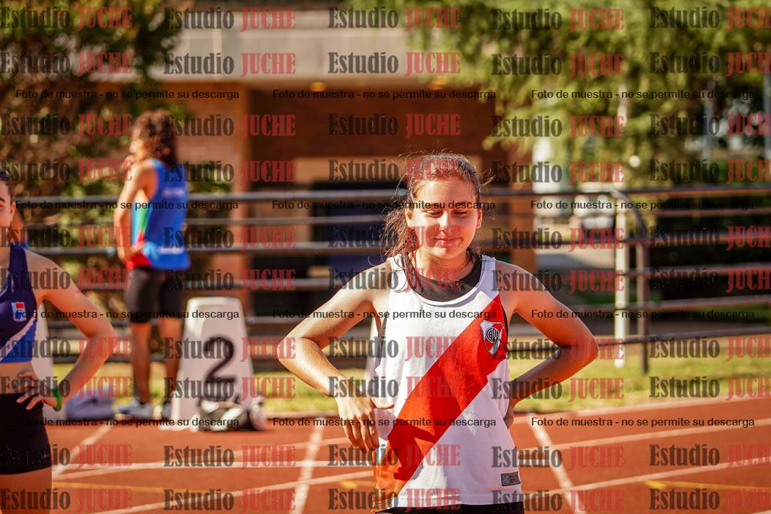 Fotos de los 100 m llanos de mujeres - FINAL U20